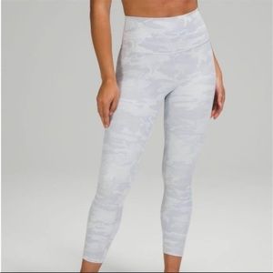 NWT Lululemon Wunder Under High-Rise Crop 21” Incognito Camo Jacquard White